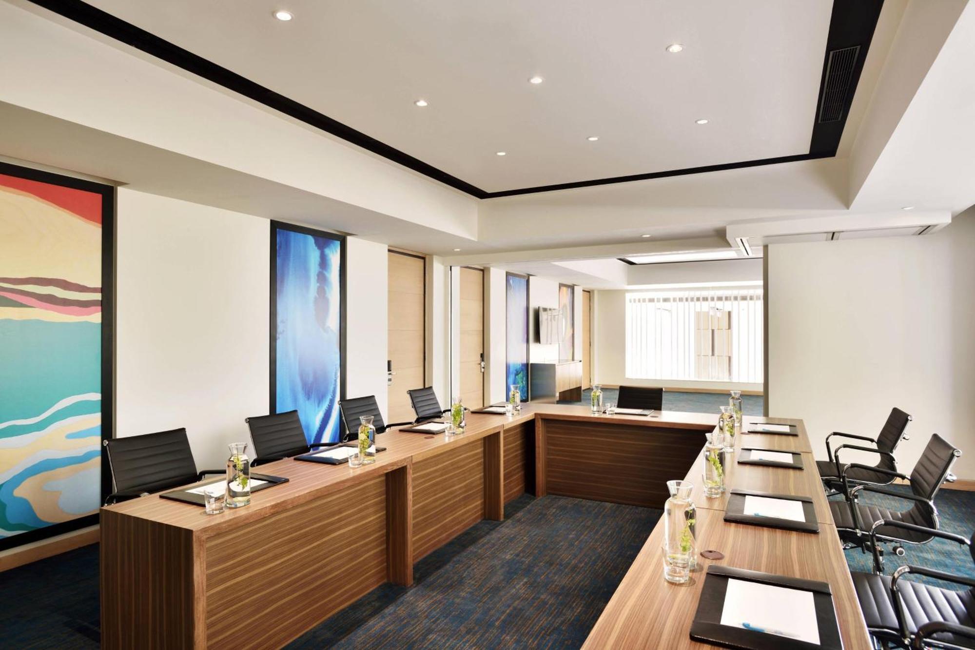 Fairfield By Marriott Indore Exterior photo